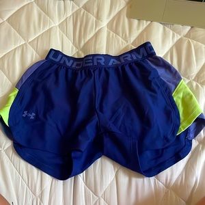 XXS under armor shorts. Lightly used. Navy and green